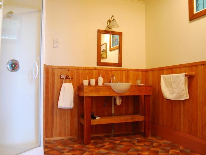 Catlins Retreat B & B Owaka Екстериор снимка